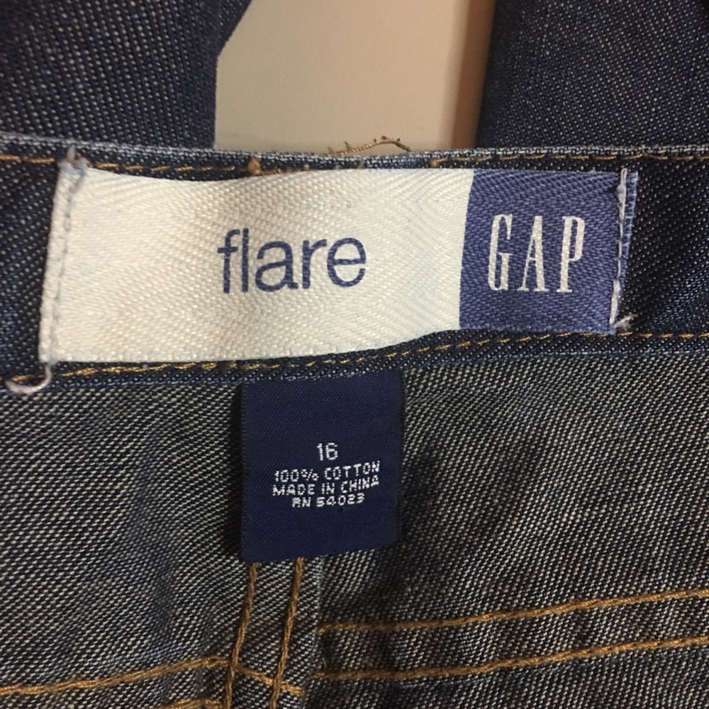 Ladies size 16 gap flare jeans wide leg